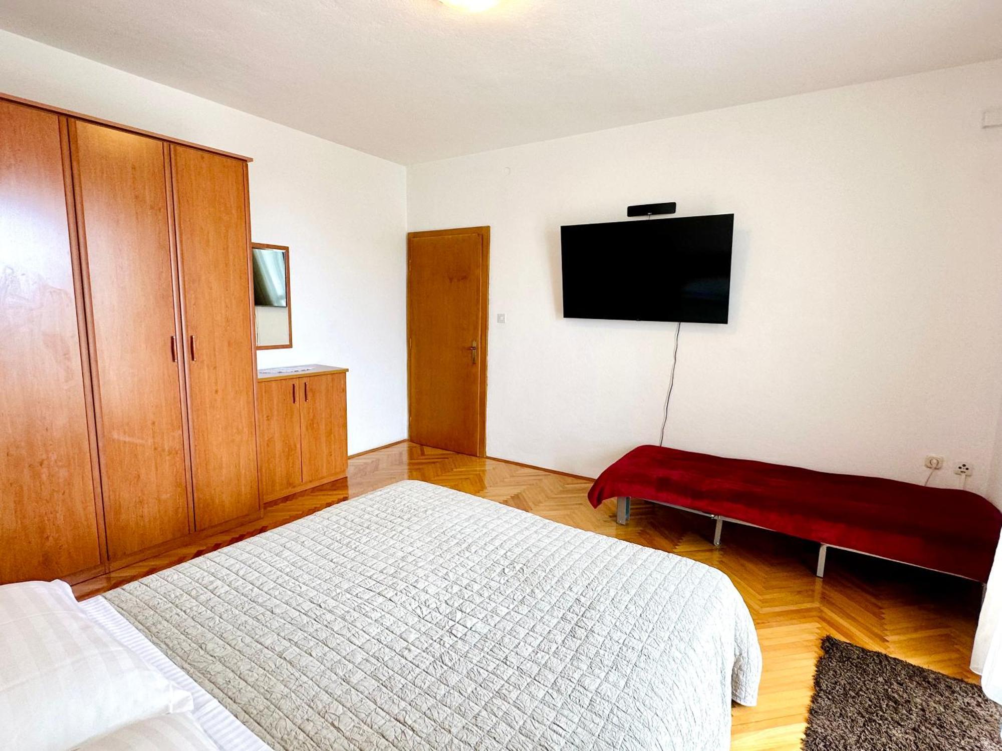 Spacious Family Apartment Near The Beach Μακάρσκα Εξωτερικό φωτογραφία
