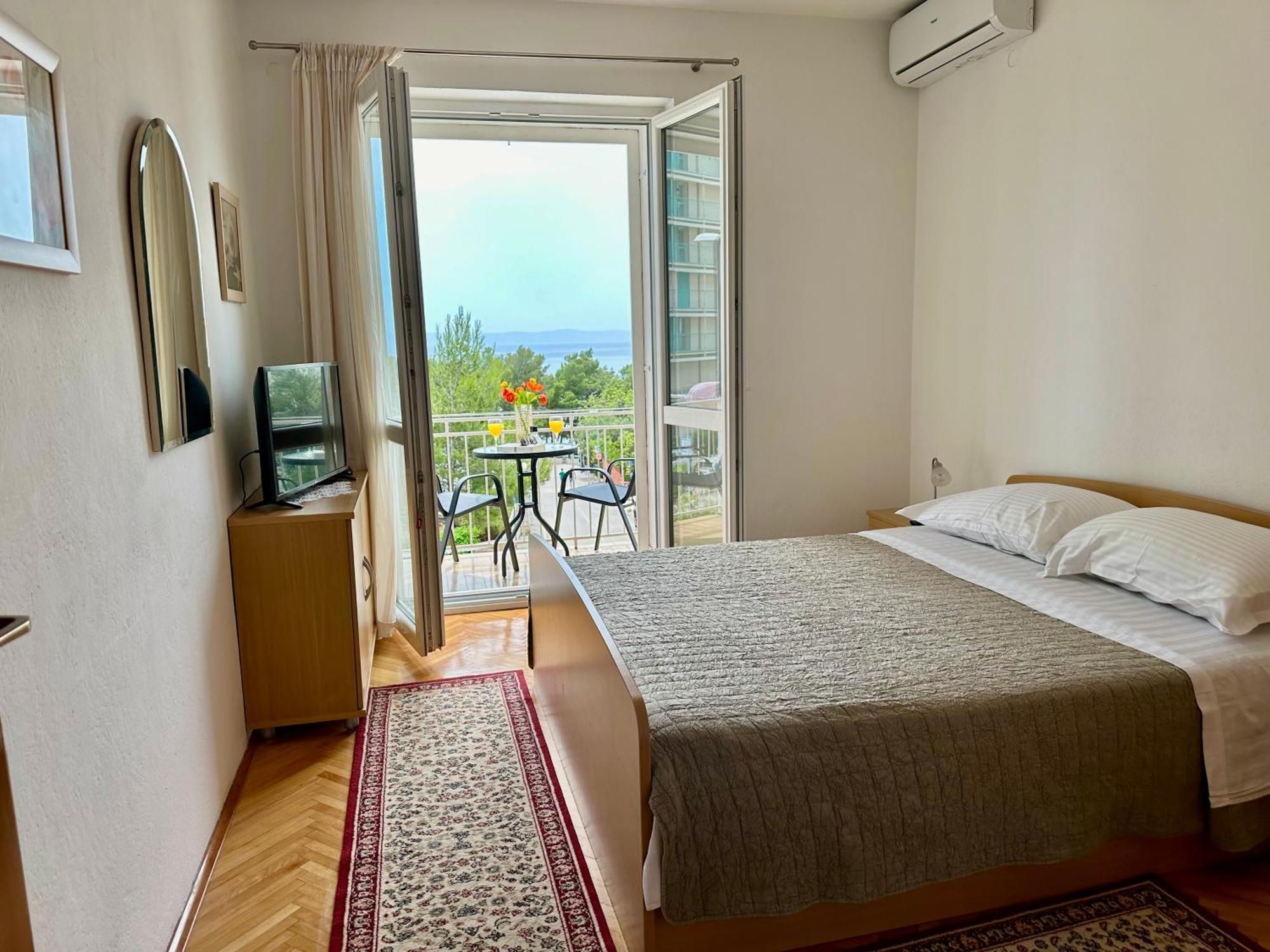 Spacious Family Apartment Near The Beach Μακάρσκα Εξωτερικό φωτογραφία