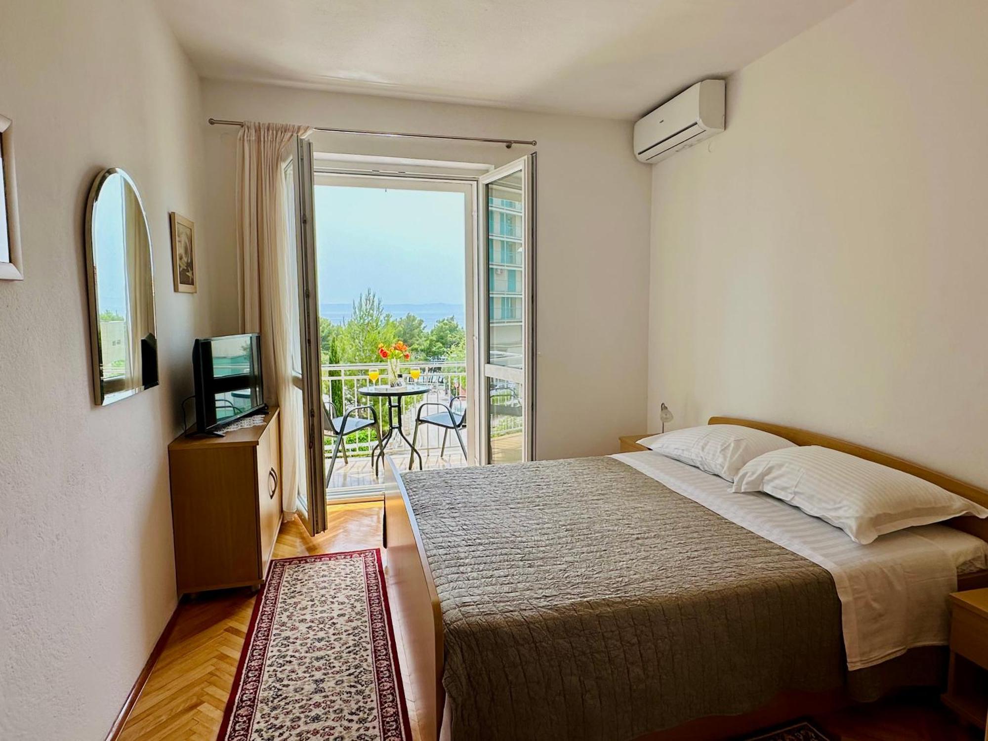 Spacious Family Apartment Near The Beach Μακάρσκα Εξωτερικό φωτογραφία