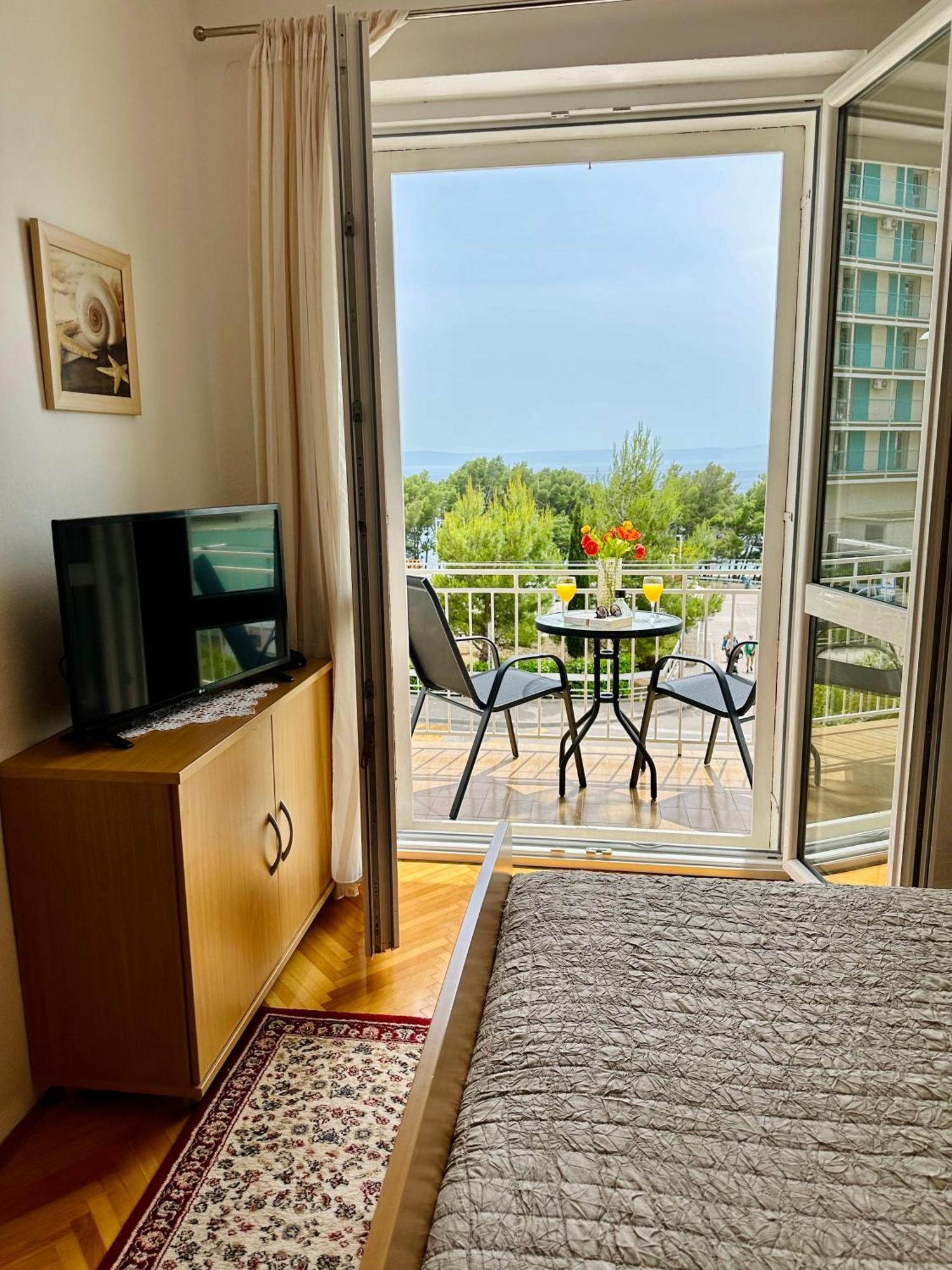Spacious Family Apartment Near The Beach Μακάρσκα Εξωτερικό φωτογραφία