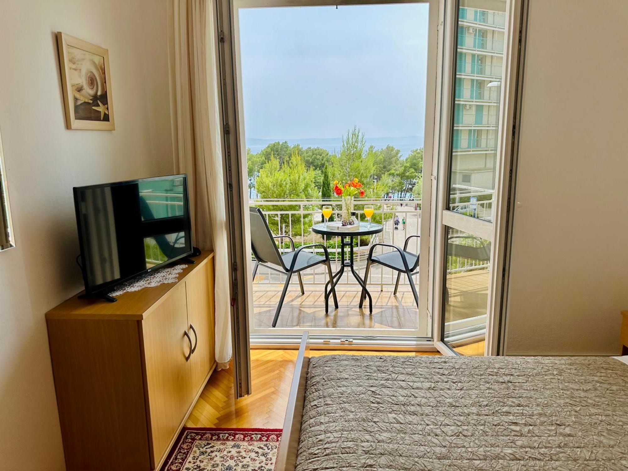 Spacious Family Apartment Near The Beach Μακάρσκα Εξωτερικό φωτογραφία
