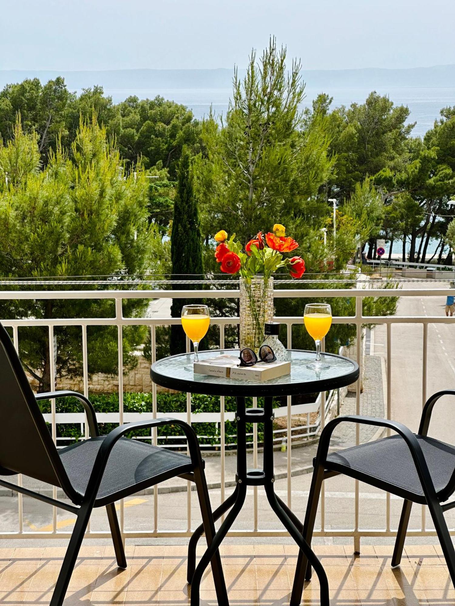 Spacious Family Apartment Near The Beach Μακάρσκα Εξωτερικό φωτογραφία