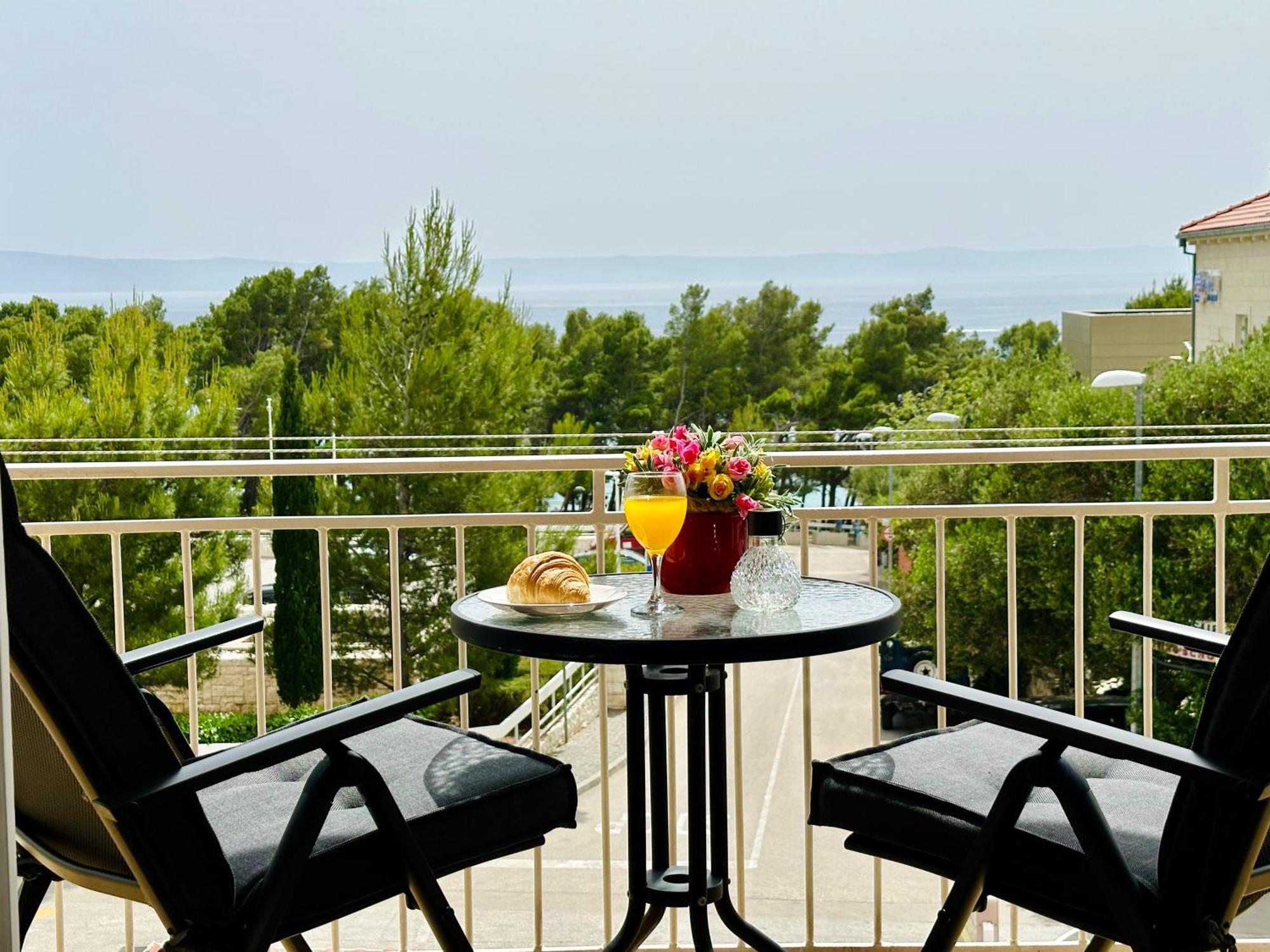Spacious Family Apartment Near The Beach Μακάρσκα Εξωτερικό φωτογραφία