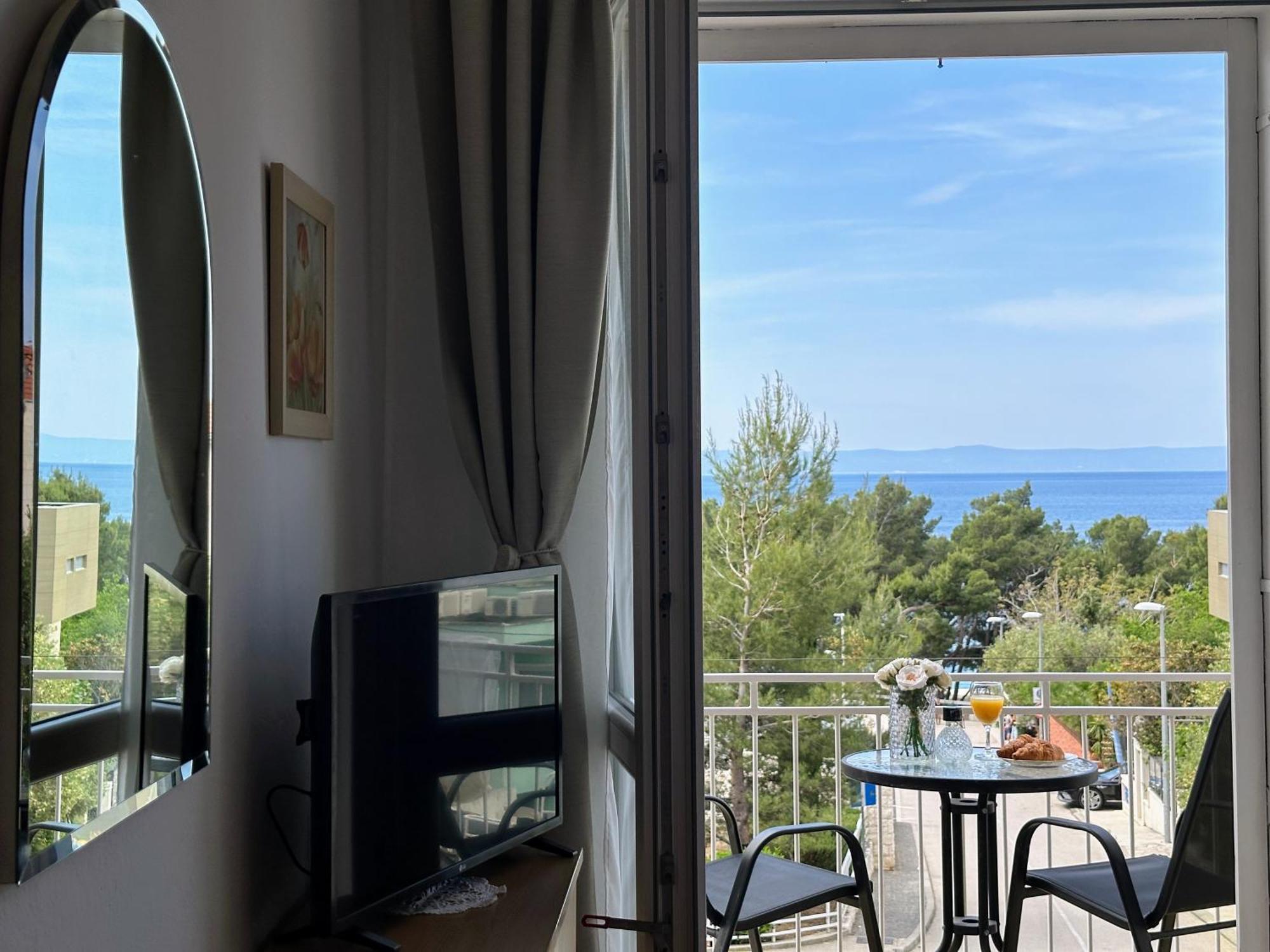 Spacious Family Apartment Near The Beach Μακάρσκα Εξωτερικό φωτογραφία