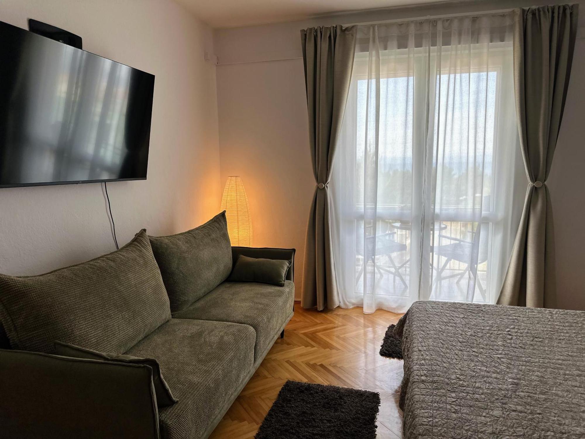 Spacious Family Apartment Near The Beach Μακάρσκα Εξωτερικό φωτογραφία